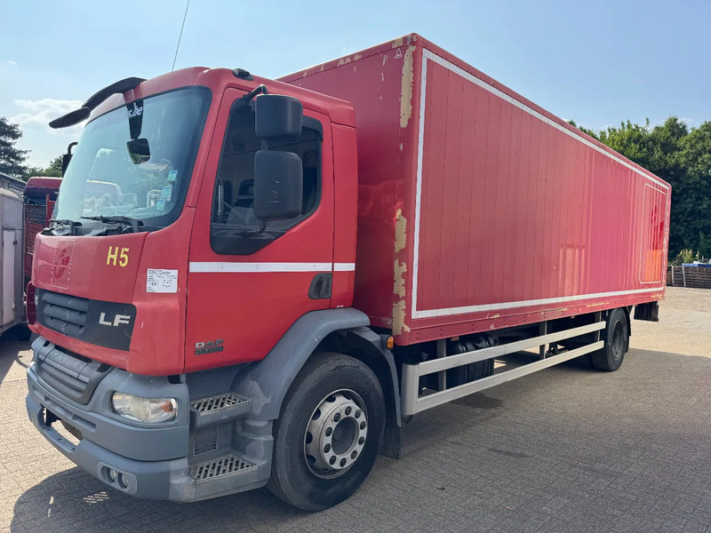 DAF LF 55.220 **MANUAL GEARBOX-EURO 4** - Грузовик с закрытым кузовом: фото 1 DAF LF 55.220 **MANUAL GEARBOX-EURO 4** - Грузовик с закрытым кузовом: фото 1