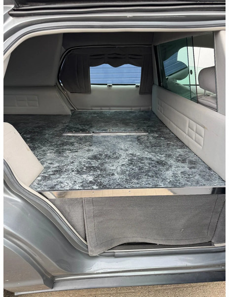 Легковой автомобиль Ford VICTORIA CROWN **CORBILLARD-HEARSE-BESTATTUNGSWAGEN**: фото 8