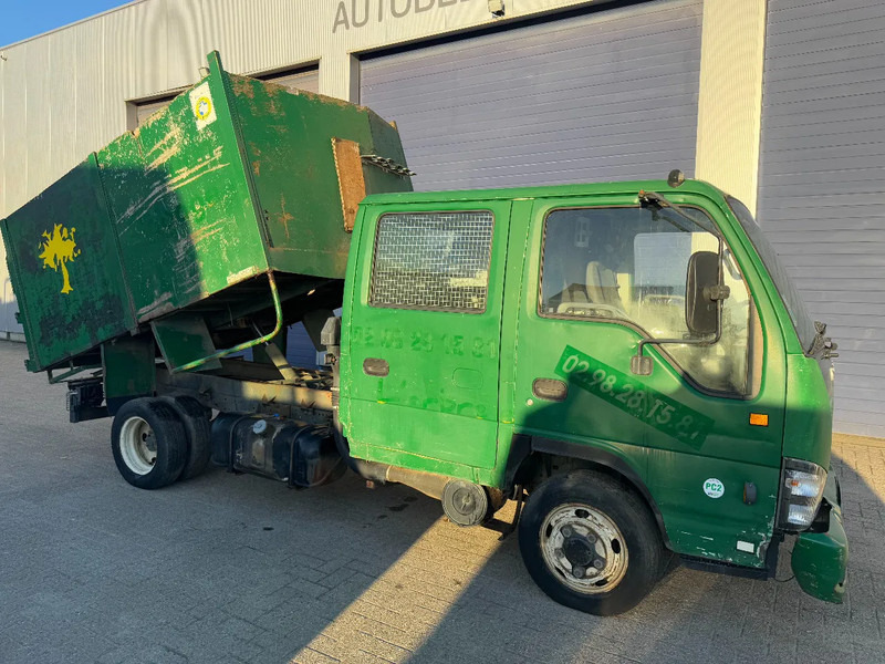 Isuzu NPR **TIPPER-BENNE-KIPPER** - Малотоннажный самосвал, Грузопассажирский фургон: фото 1 Isuzu NPR **TIPPER-BENNE-KIPPER** - Малотоннажный самосвал, Грузопассажирский фургон: фото 1