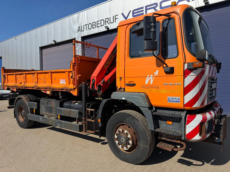 MAN ME18.250 **4x4-TIPPER+PALFINGER PK8500-BELGIAN TRUCK** - Самосвал, Автоманипулятор: фото 1 MAN ME18.250 **4x4-TIPPER+PALFINGER PK8500-BELGIAN TRUCK** - Самосвал, Автоманипулятор: фото 1