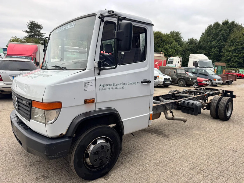 Mercedes-Benz VARIO 815D **CHASSIS-VARIO 815D** - Грузовик-шасси: фото 1 Mercedes-Benz VARIO 815D **CHASSIS-VARIO 815D** - Грузовик-шасси: фото 1