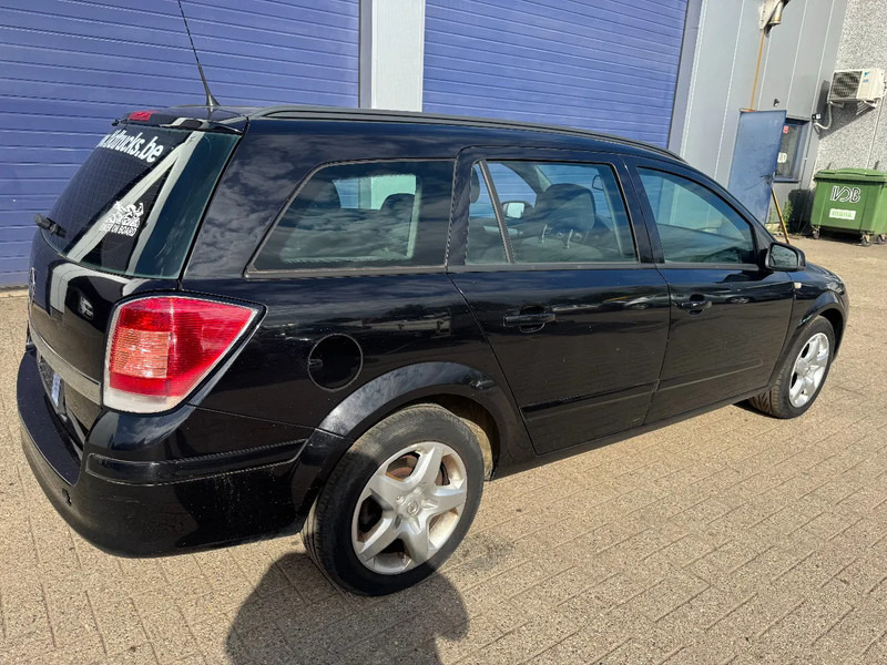 Opel Astra **1700CDTI-AIRCO-EURO 4** - Легковой автомобиль: фото 3 Opel Astra **1700CDTI-AIRCO-EURO 4** - Легковой автомобиль: фото 3