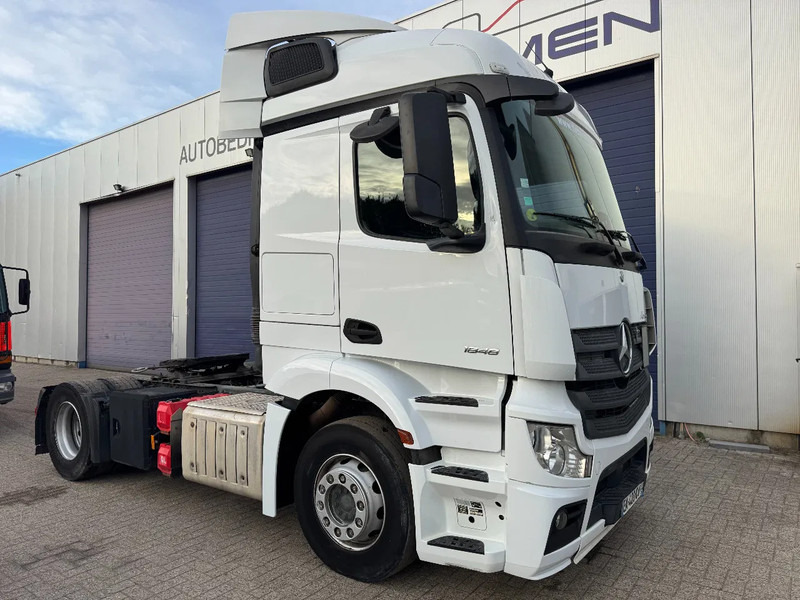 Mercedes-Benz Actros 1843 **EURO 6-VOITH-SPOILERS** - Тягач: фото 3 Mercedes-Benz Actros 1843 **EURO 6-VOITH-SPOILERS** - Тягач: фото 3