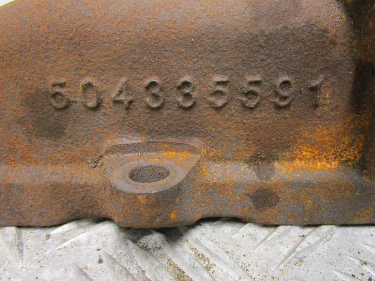 IVECO DAILY 3.0 EXHAUST MANIFOLD P/NO 50433559 - Глушитель/ Выхлопная система для Грузовиков: фото 2 IVECO DAILY 3.0 EXHAUST MANIFOLD P/NO 50433559 - Глушитель/ Выхлопная система для Грузовиков: фото 2