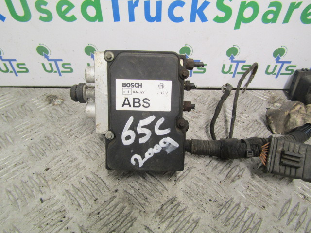 IVECO DAILY 3.0 (FICE 3481C) ABS PUMP/ECU BOSCH P/NO 0265800606 IVECO P/NO 504182322 - Детали тормозной системы для Грузовиков: фото 1 IVECO DAILY 3.0 (FICE 3481C) ABS PUMP/ECU BOSCH P/NO 0265800606 IVECO P/NO 504182322 - Детали тормозной системы для Грузовиков: фото 1