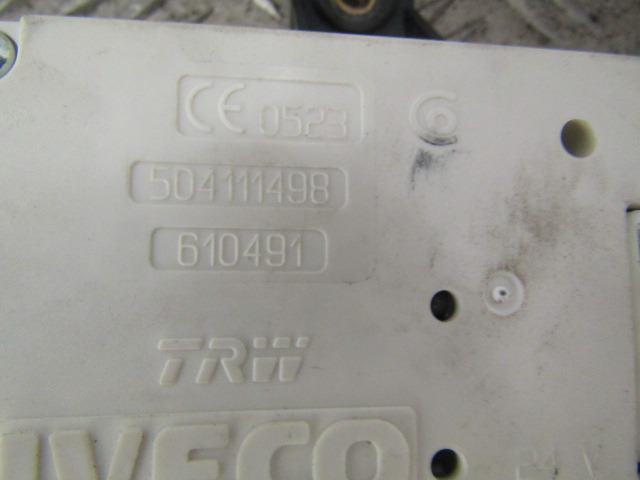 IVECO STRALIS CONTROL UNIT P/NO 504111498 - Электрическая система для Грузовиков: фото 2 IVECO STRALIS CONTROL UNIT P/NO 504111498 - Электрическая система для Грузовиков: фото 2