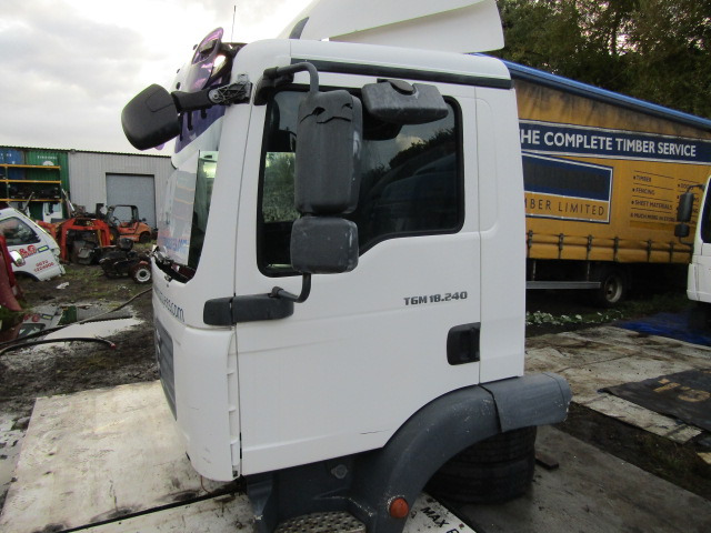 MAN TGM DAY CAB EX 2009 - Кабина для Грузовиков: фото 2 MAN TGM DAY CAB EX 2009 - Кабина для Грузовиков: фото 2