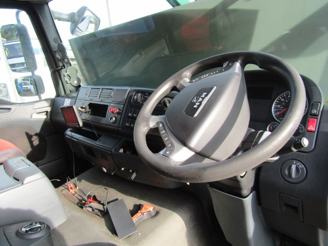 MAN TGM DAY CAB EX 2012 - Кабина для Грузовиков: фото 4 MAN TGM DAY CAB EX 2012 - Кабина для Грузовиков: фото 4