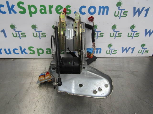 MAN TGM / TGS STEERING COLUMN ADJUSTER 7360003131 - Кабина и интерьер для Грузовиков: фото 1 MAN TGM / TGS STEERING COLUMN ADJUSTER 7360003131 - Кабина и интерьер для Грузовиков: фото 1