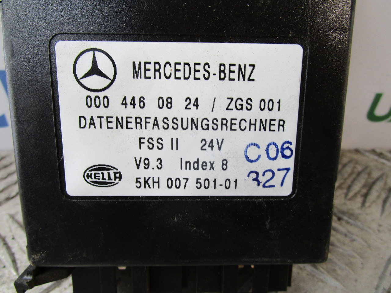 MERCEDES AXOR / ACTROS FSS 11 LIGHTING RELAY CONTROL UNIT P/NO 0004460824 - Электрическая система для Грузовиков: фото 2 MERCEDES AXOR / ACTROS FSS 11 LIGHTING RELAY CONTROL UNIT P/NO 0004460824 - Электрическая система для Грузовиков: фото 2