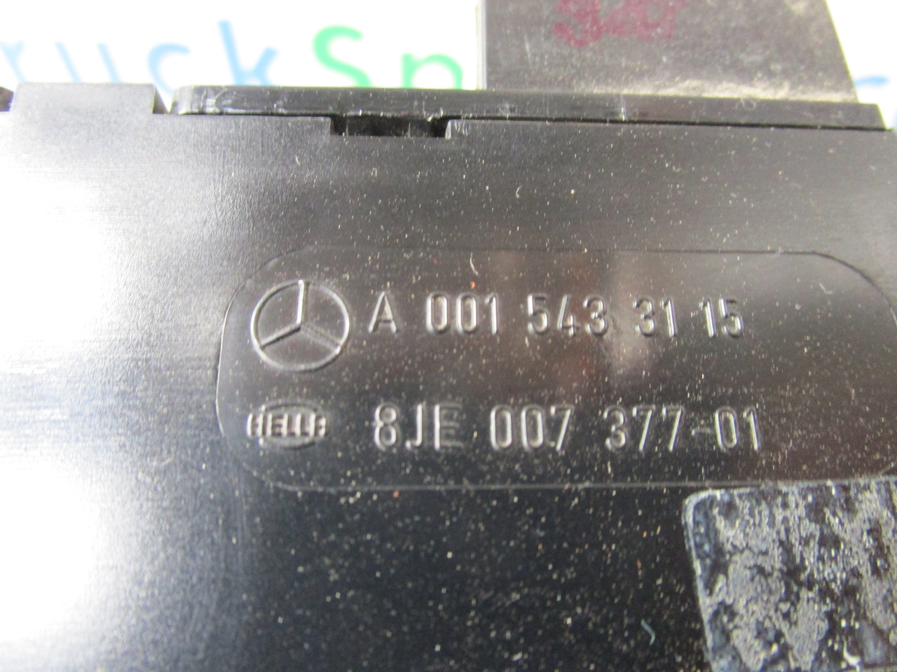 MERCEDES AXOR FUSE BOARD A0015433115 - Электрическая система для Грузовиков: фото 2 MERCEDES AXOR FUSE BOARD A0015433115 - Электрическая система для Грузовиков: фото 2