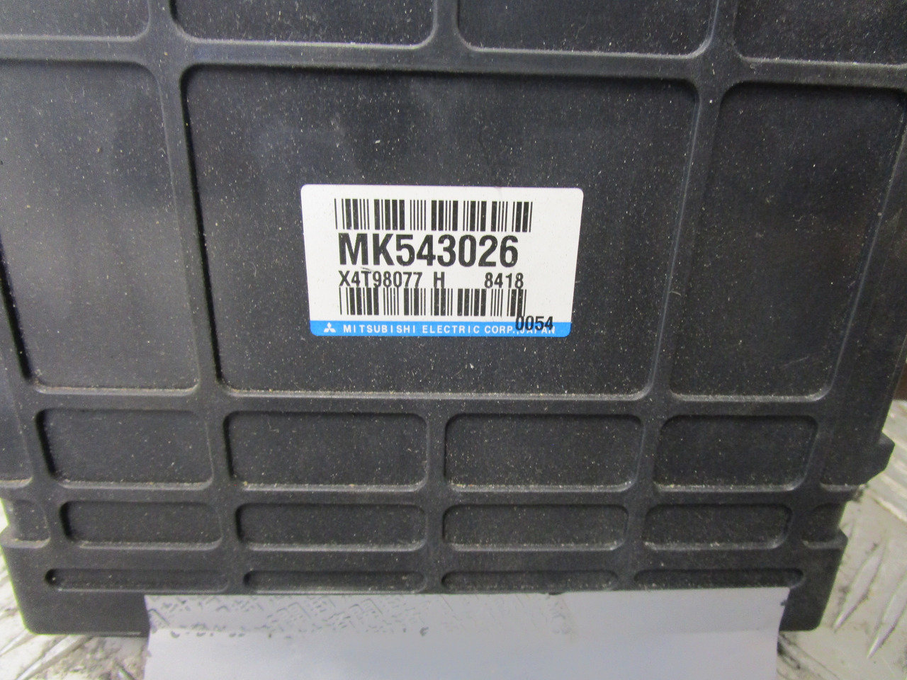 MITSUBISHI FUSO CONTROL UNIT P/NO MK543026 - Электрическая система для Грузовиков: фото 2 MITSUBISHI FUSO CONTROL UNIT P/NO MK543026 - Электрическая система для Грузовиков: фото 2