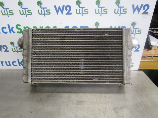 MITSUBISHI FUSO INTERCOOLER 418480 - Двигатель и запчасти для Грузовиков: фото 1 MITSUBISHI FUSO INTERCOOLER 418480 - Двигатель и запчасти для Грузовиков: фото 1