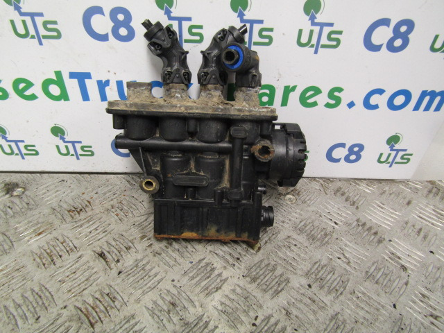 RENAULT MIDLUM DXI ELC HIGHT CONTROL VALVE ‘KNORR-BREMSE’ P/NO K019820 - Электрическая система для Грузовиков: фото 1 RENAULT MIDLUM DXI ELC HIGHT CONTROL VALVE ‘KNORR-BREMSE’ P/NO K019820 - Электрическая система для Грузовиков: фото 1