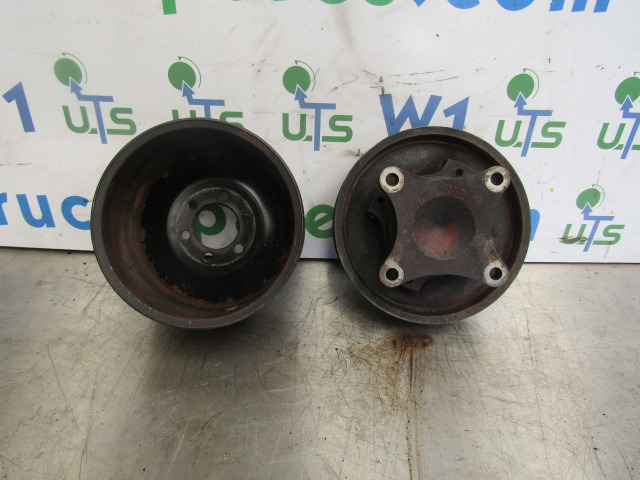 VOLVO FH D12D FAN BELT PULLYS - Двигатель и запчасти для Грузовиков: фото 2 VOLVO FH D12D FAN BELT PULLYS - Двигатель и запчасти для Грузовиков: фото 2