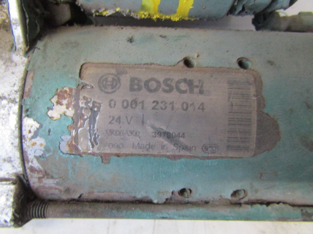 VOLVO FL D6B STARTER MOTOR BOSCH P/NO 001231014 - Электрическая система для Грузовиков: фото 2 VOLVO FL D6B STARTER MOTOR BOSCH P/NO 001231014 - Электрическая система для Грузовиков: фото 2