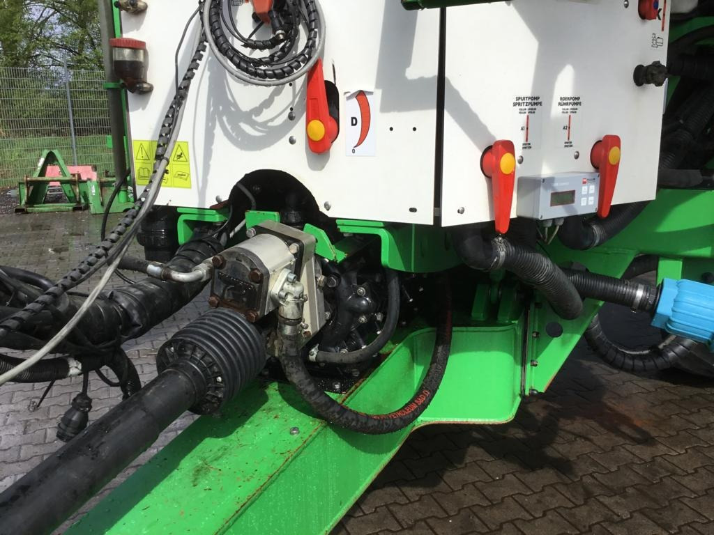 Прицепной опрыскиватель CHD F 7033 A: фото 21 Прицепной опрыскиватель CHD F 7033 A: фото 21