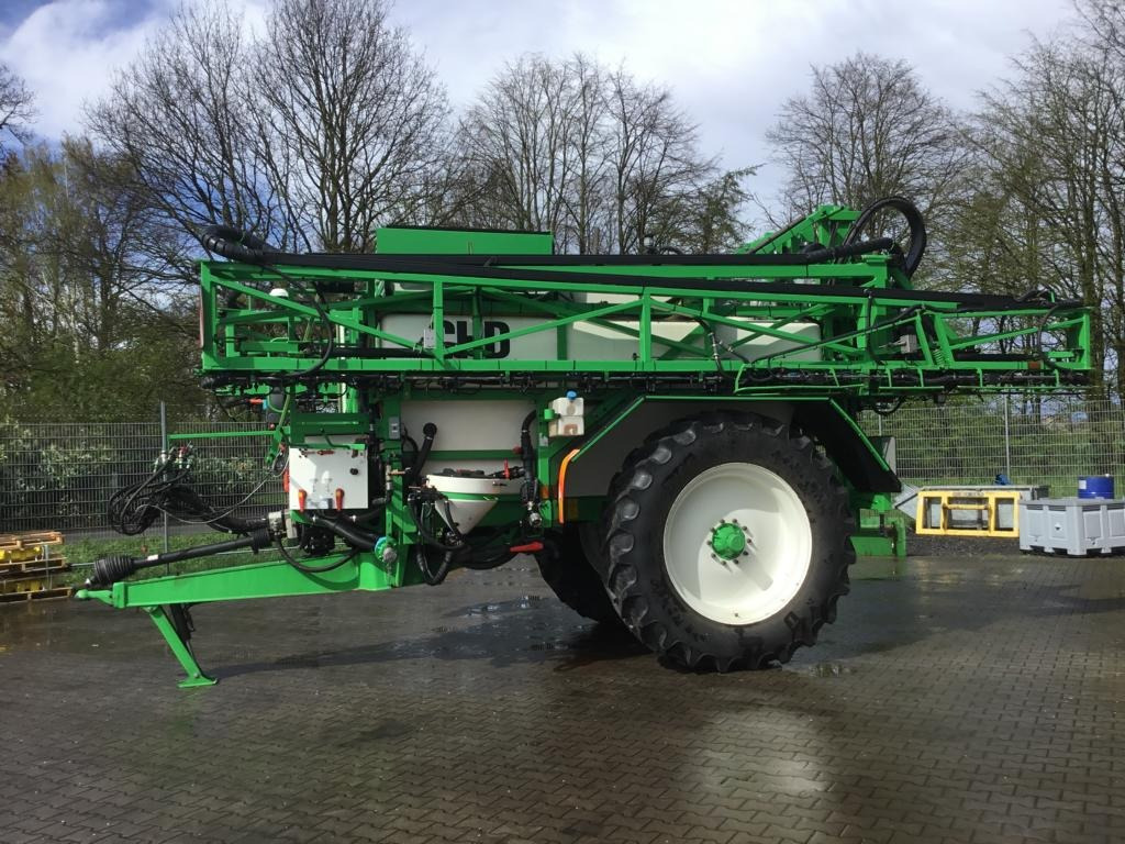 Прицепной опрыскиватель CHD F 7033 A: фото 25 Прицепной опрыскиватель CHD F 7033 A: фото 25