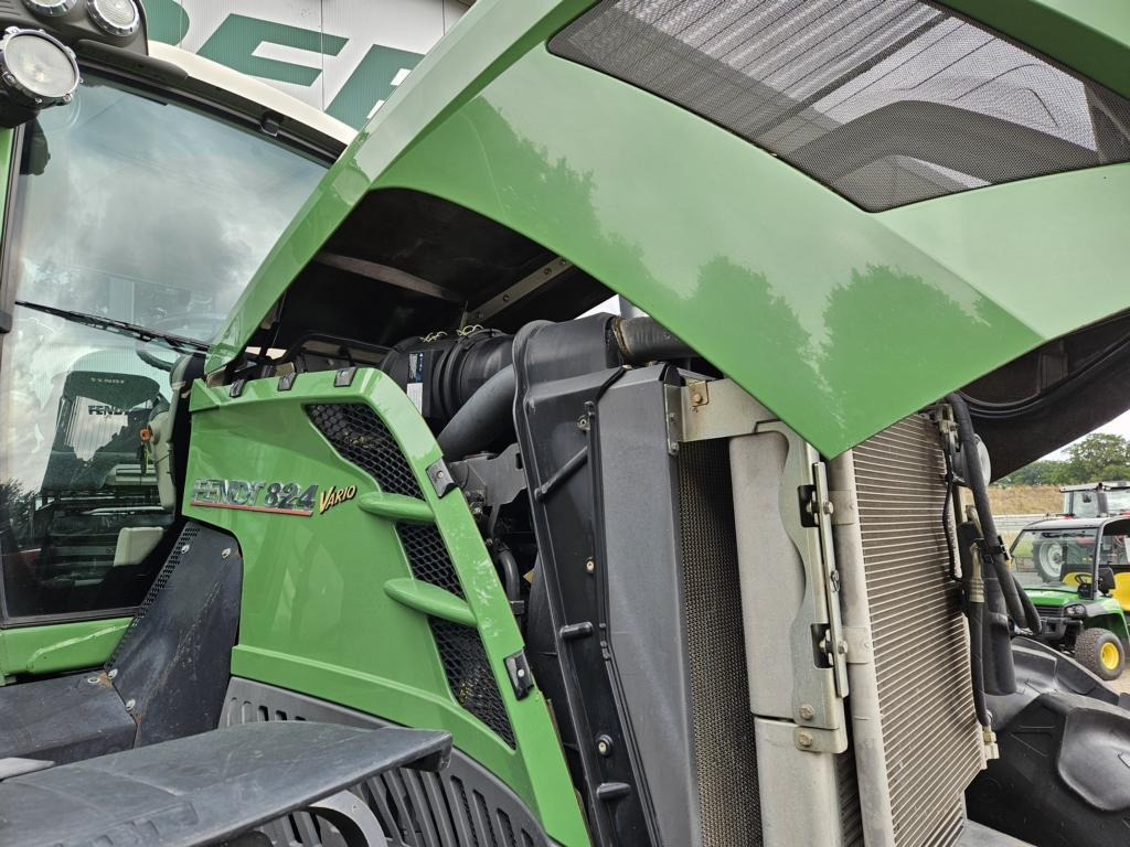 Fendt 824 Vario ProfiPlus - Трактор: фото 2 Fendt 824 Vario ProfiPlus - Трактор: фото 2