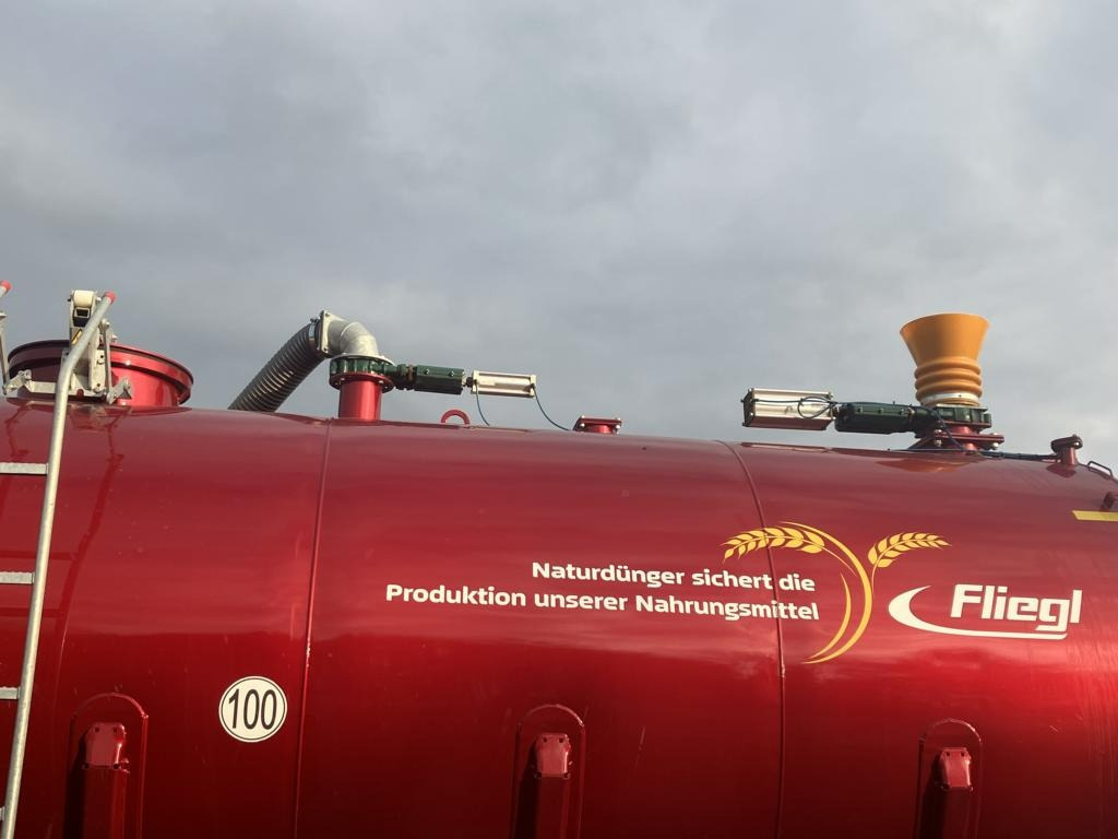 Fliegl STF 27500 TRUCK-LINE - Техника для внесения удобрений: фото 3 Fliegl STF 27500 TRUCK-LINE - Техника для внесения удобрений: фото 3