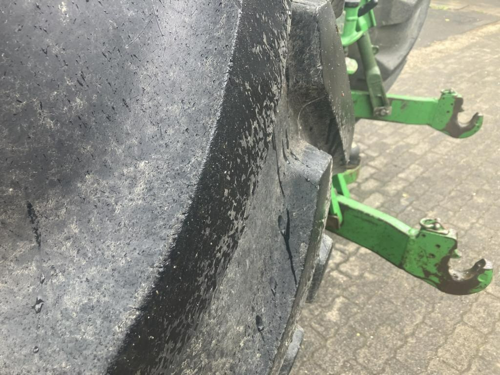Трактор John Deere 6250R: фото 6