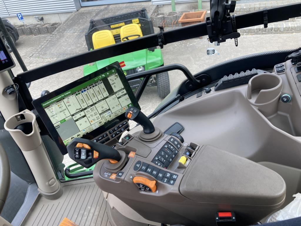 Новый Трактор John Deere 6R140: фото 9