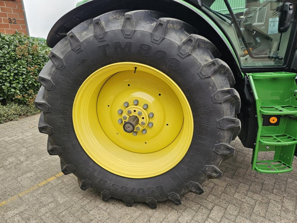 Новый Трактор John Deere 6R155: фото 6