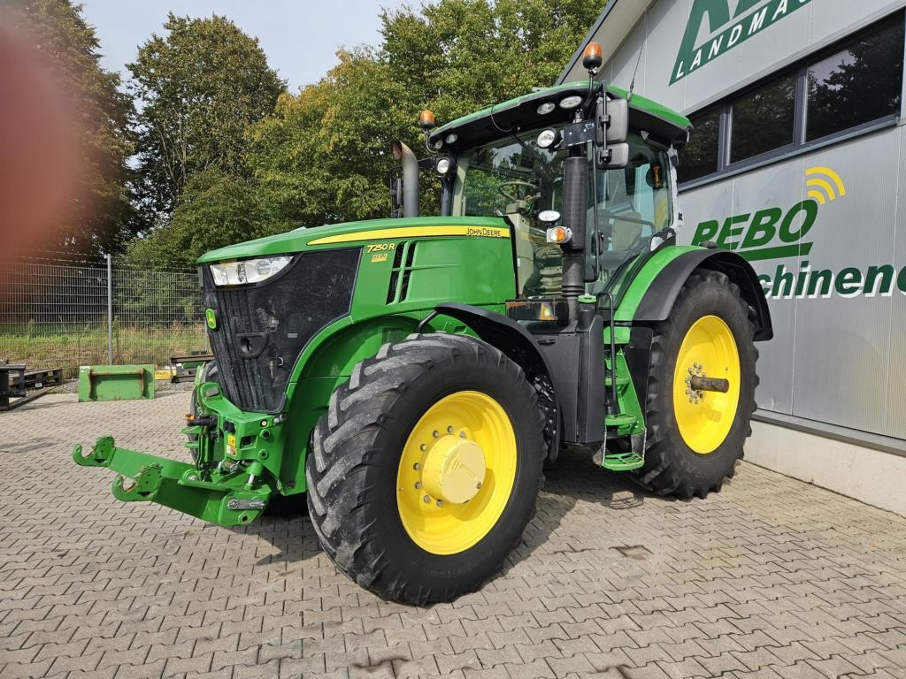 John Deere 7250R - Трактор: фото 1 John Deere 7250R - Трактор: фото 1