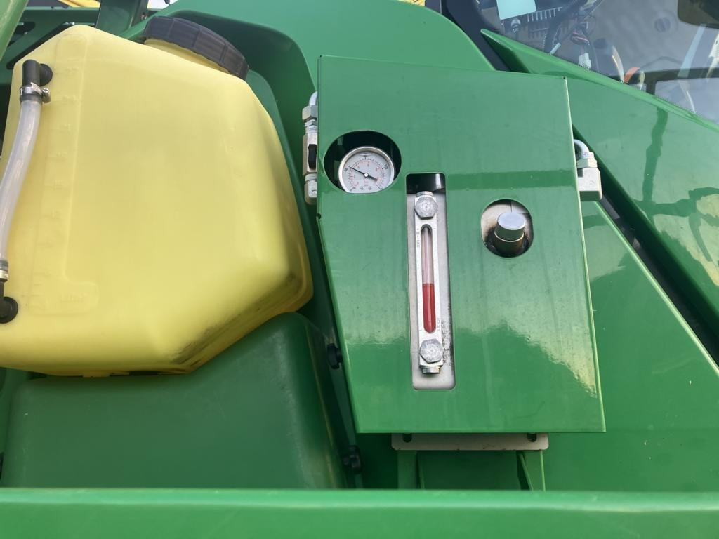 Новый Комбайн John Deere FELDHÄCKSLER 9900: фото 21 Новый Комбайн John Deere FELDHÄCKSLER 9900: фото 21