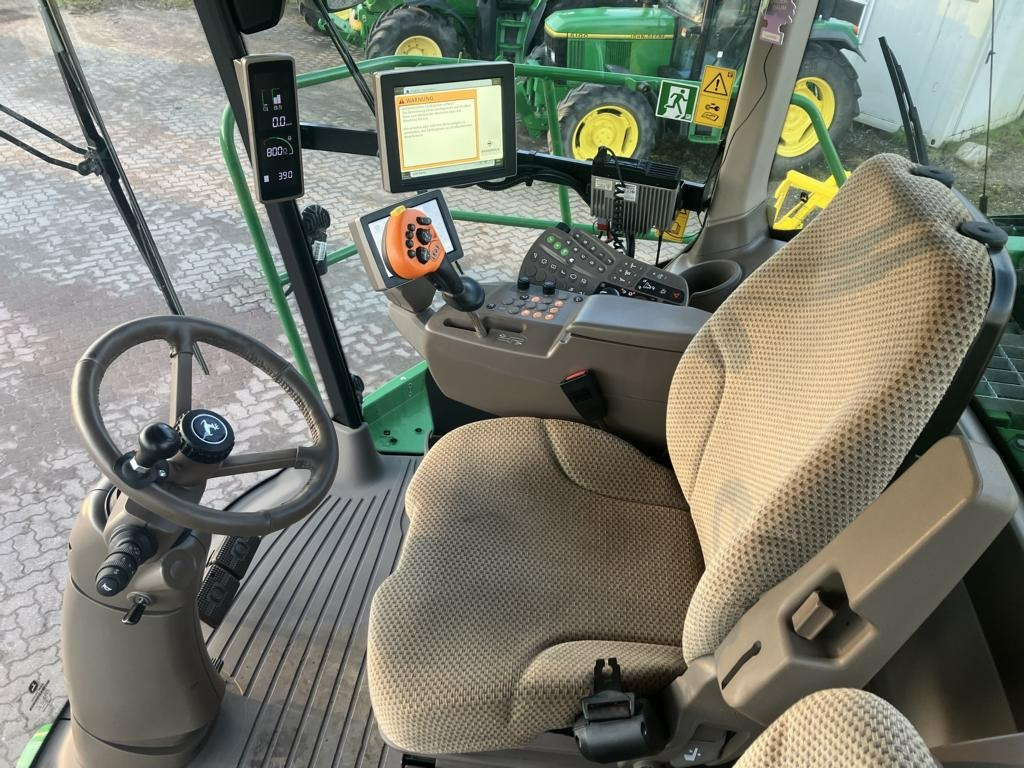 Новый Комбайн John Deere FELDHÄCKSLER 9900: фото 8 Новый Комбайн John Deere FELDHÄCKSLER 9900: фото 8
