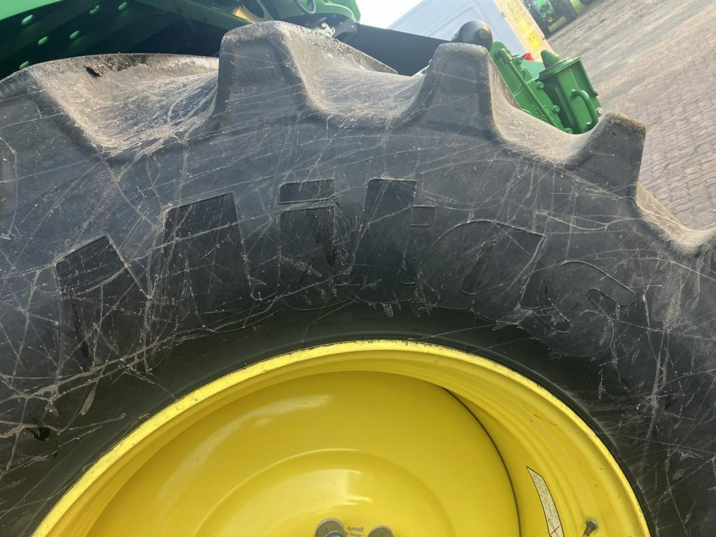 Новый Комбайн John Deere FELDHÄCKSLER 9900: фото 15 Новый Комбайн John Deere FELDHÄCKSLER 9900: фото 15