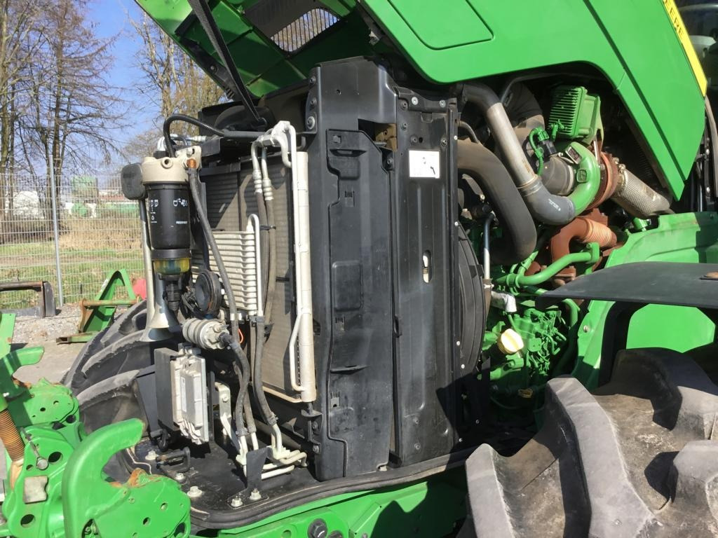 John Deere TRAKTOR 6155R - Трактор: фото 4 John Deere TRAKTOR 6155R - Трактор: фото 4
