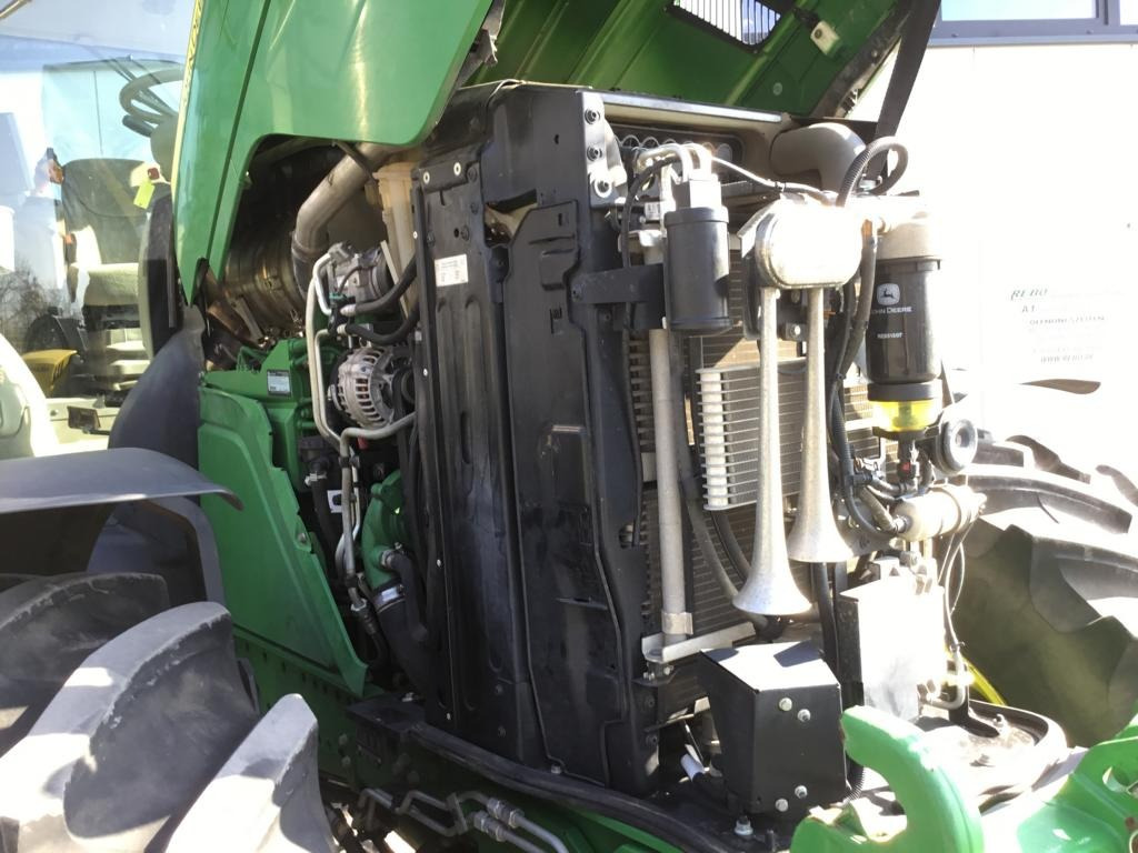 John Deere TRAKTOR 6155R - Трактор: фото 3 John Deere TRAKTOR 6155R - Трактор: фото 3