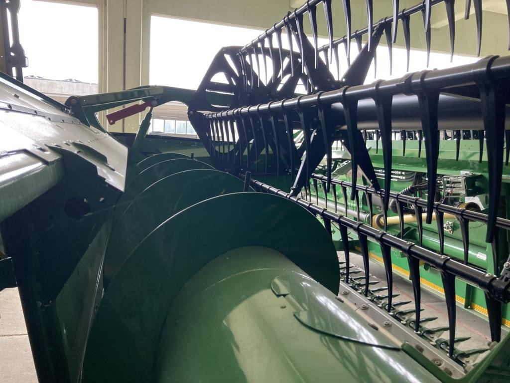 John Deere VARIABLES SCHNEIDWERK 722X MY2 - Зерноуборочный комбайн: фото 2 John Deere VARIABLES SCHNEIDWERK 722X MY2 - Зерноуборочный комбайн: фото 2