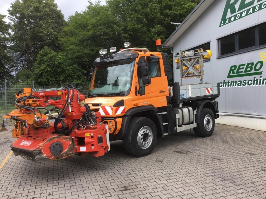 Mercedes-Benz UNIMOG U 527 - Коммунальная/ Специальная техника: фото 1 Mercedes-Benz UNIMOG U 527 - Коммунальная/ Специальная техника: фото 1