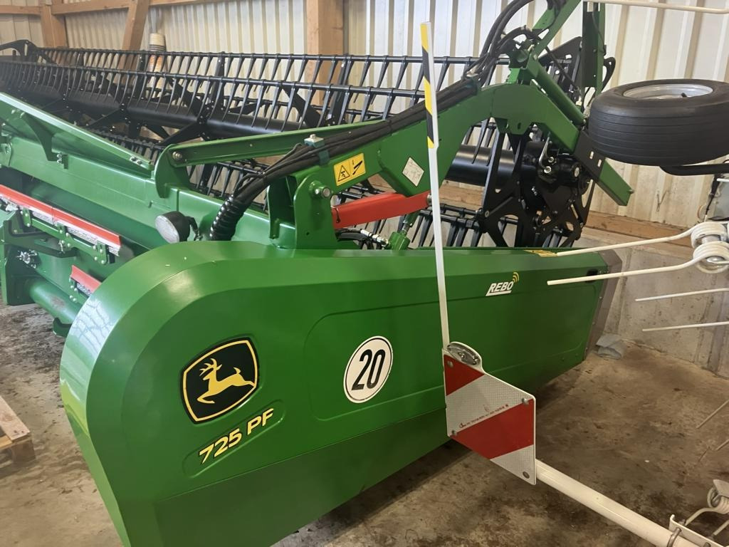Zürn PREMIUM FLOW 725 PF - Жатка зерновая: фото 1 Zürn PREMIUM FLOW 725 PF - Жатка зерновая: фото 1