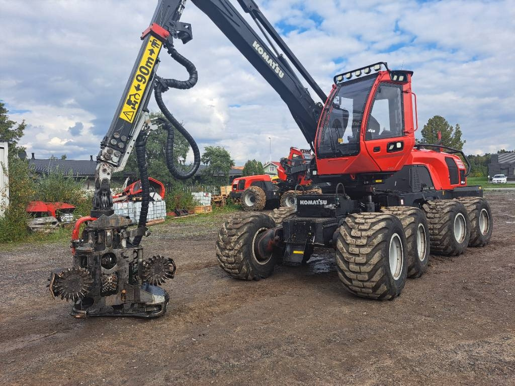 Komatsu 901 XC - Харвестер: фото 1 Komatsu 901 XC - Харвестер: фото 1