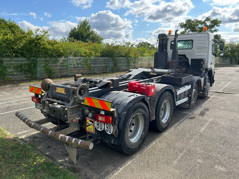 Volvo FM - Крюковой мультилифт: фото 3 Volvo FM - Крюковой мультилифт: фото 3