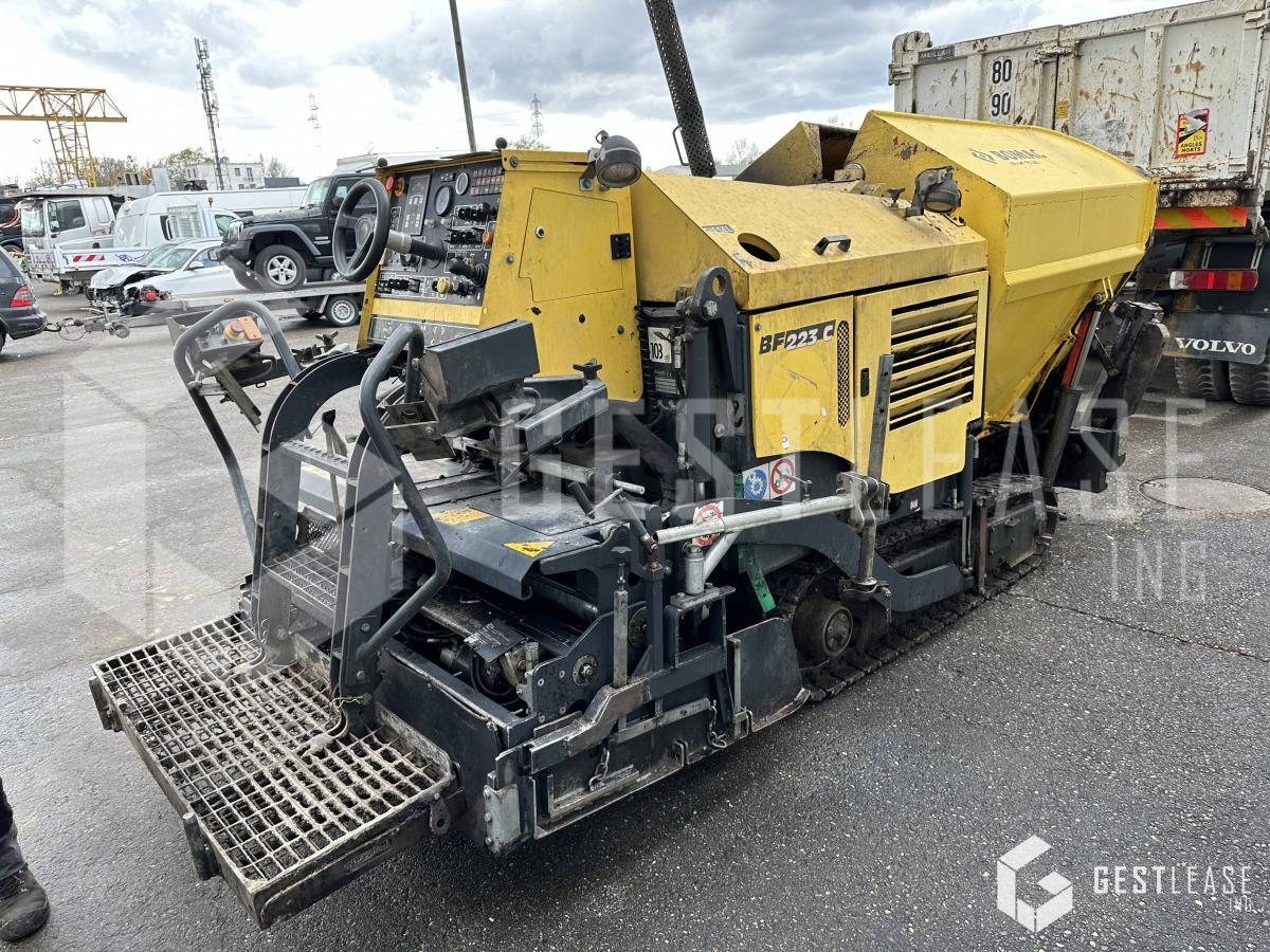 Bomag BF223C - Асфальтоукладчик: фото 3 Bomag BF223C - Асфальтоукладчик: фото 3