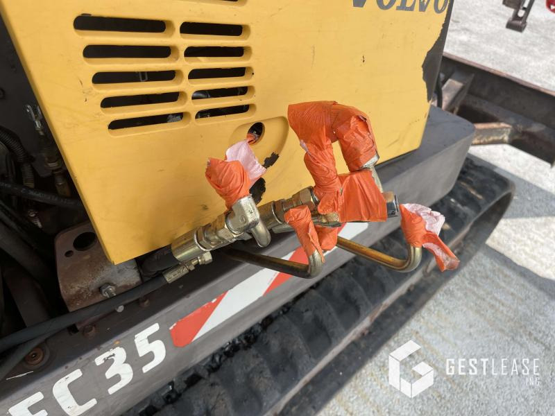 Volvo EC35 - Мини-экскаватор: фото 5 Volvo EC35 - Мини-экскаватор: фото 5
