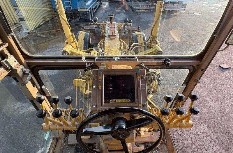 CAT 120 G USA MADE - Грейдер: фото 5 CAT 120 G USA MADE - Грейдер: фото 5