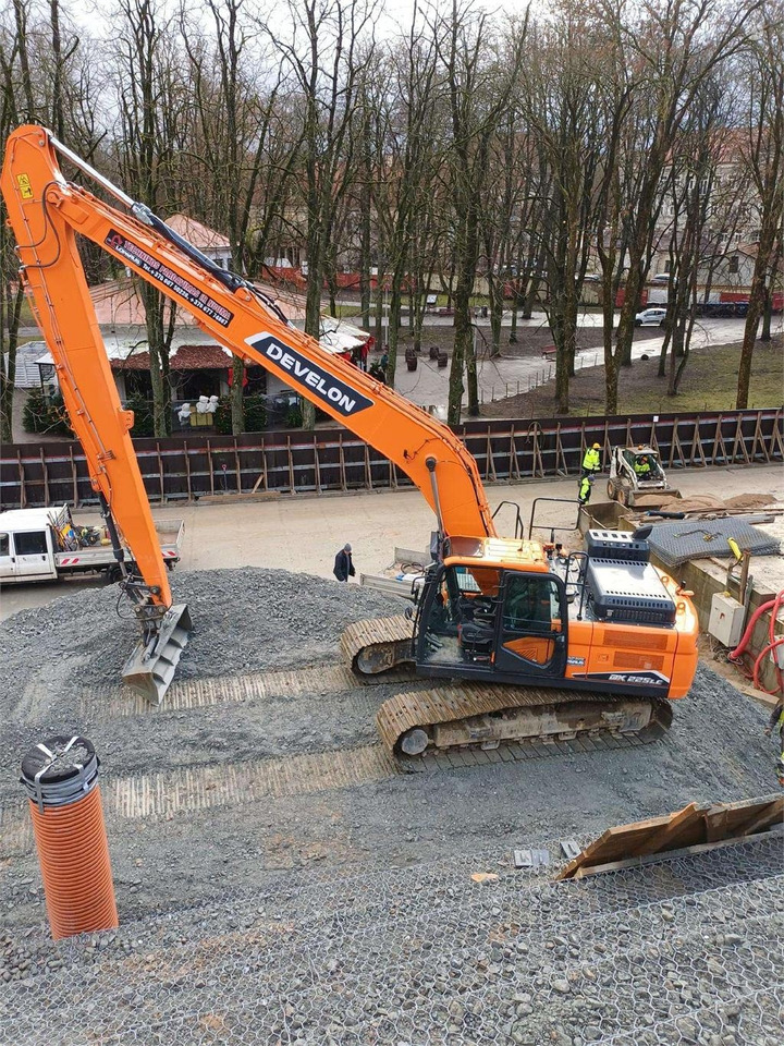 Develon DX 225 LC-7 LONGREACH 16 M - Гусеничный экскаватор: фото 2 Develon DX 225 LC-7 LONGREACH 16 M - Гусеничный экскаватор: фото 2