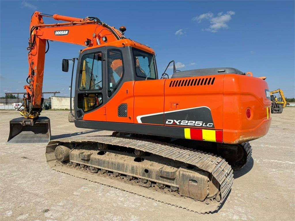 Doosan DX 225 LC ENGCON ROTOTILT TOP - Гусеничный экскаватор: фото 3 Doosan DX 225 LC ENGCON ROTOTILT TOP - Гусеничный экскаватор: фото 3