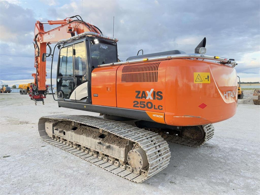 Hitachi ZX 250 LC-5B ROTOTILT TOP COND - Гусеничный экскаватор: фото 3 Hitachi ZX 250 LC-5B ROTOTILT TOP COND - Гусеничный экскаватор: фото 3