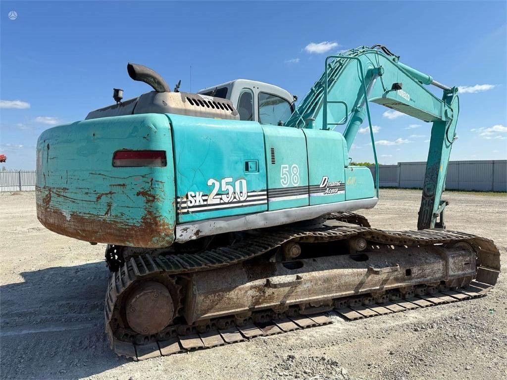 Kobelco SK 250 NLC-6 - Гусеничный экскаватор: фото 3 Kobelco SK 250 NLC-6 - Гусеничный экскаватор: фото 3