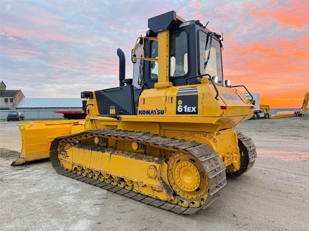 Komatsu D61EX-15EO - Бульдозер: фото 3 Komatsu D61EX-15EO - Бульдозер: фото 3