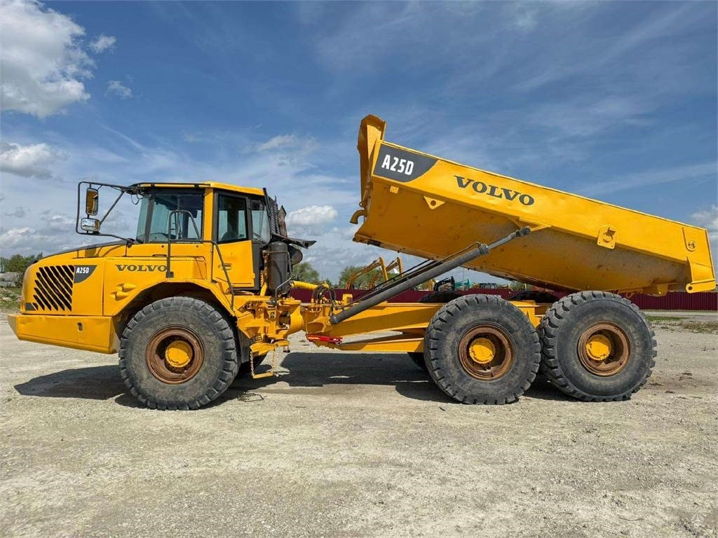 Volvo A25D - Сочленённый самосвал: фото 3 Volvo A25D - Сочленённый самосвал: фото 3