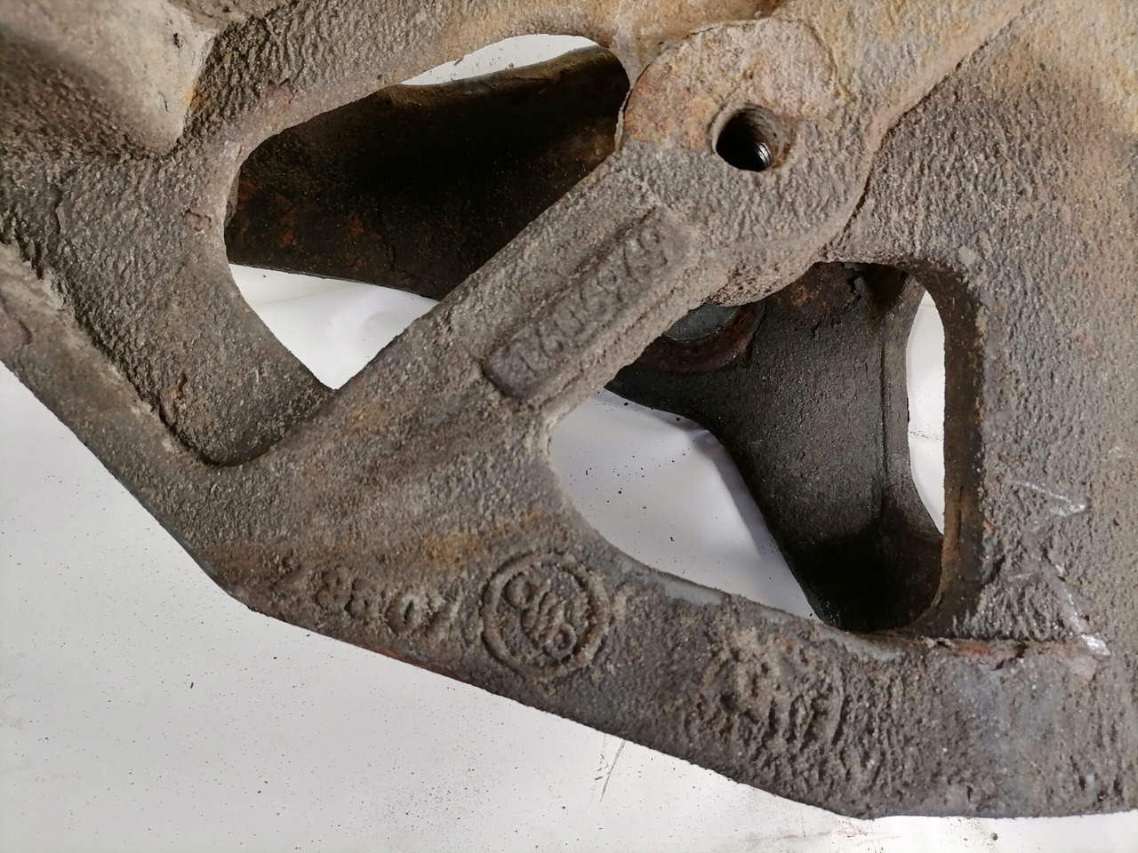 DAF Leaf spring bracket 1606969 - Подвеска для Грузовиков: фото 3 DAF Leaf spring bracket 1606969 - Подвеска для Грузовиков: фото 3