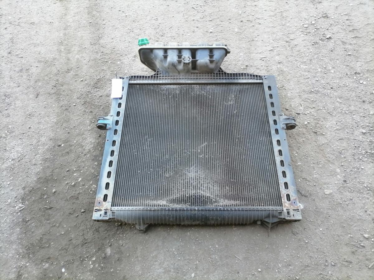 MAN Cooling radiator 81061016472 - Радиатор для Грузовиков: фото 2 MAN Cooling radiator 81061016472 - Радиатор для Грузовиков: фото 2