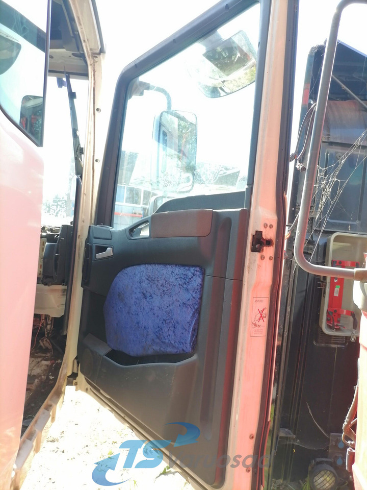 MAN Door 81626004130 - Дверь и запчасти для Грузовиков: фото 4 MAN Door 81626004130 - Дверь и запчасти для Грузовиков: фото 4